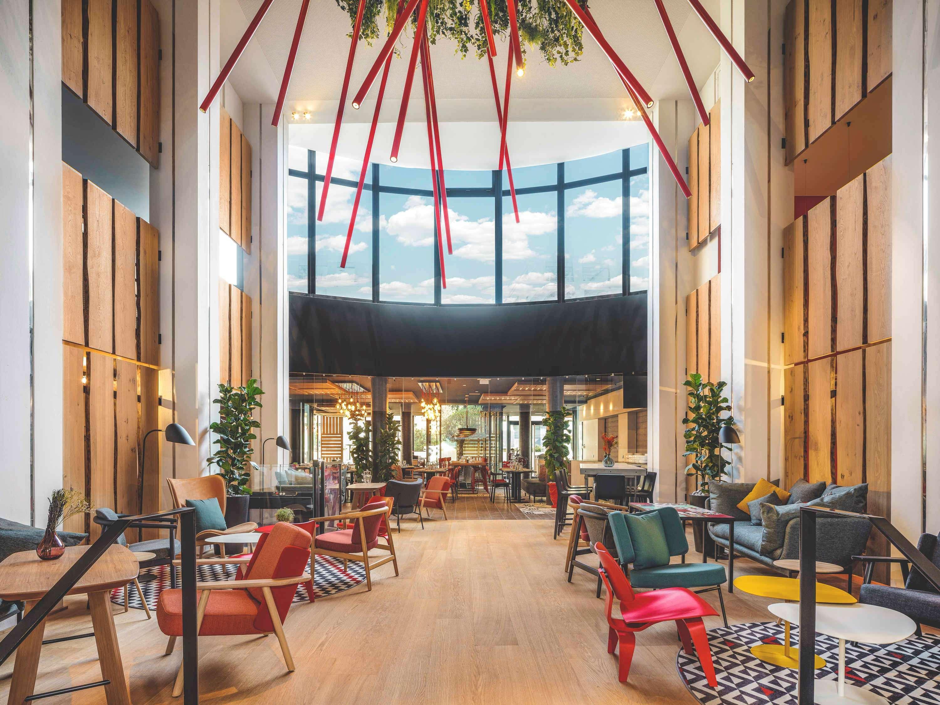 Novotel Paris Vaugirard Montparnasse Exterior photo